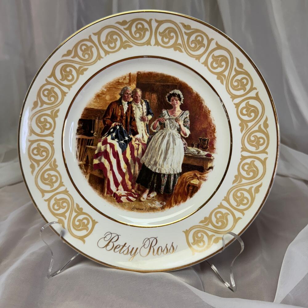Vintage 1973 Betsy Ross Wedgwood Enoch Plate Avon Collector